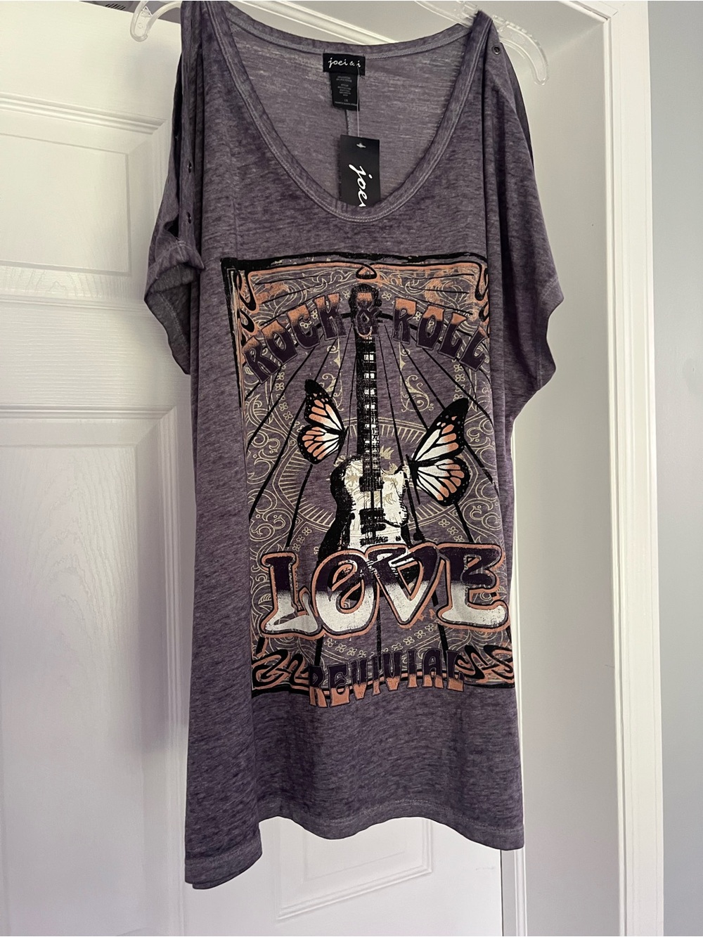 Joei & i Purple Graphic Tee - Love Guitar Butterfly